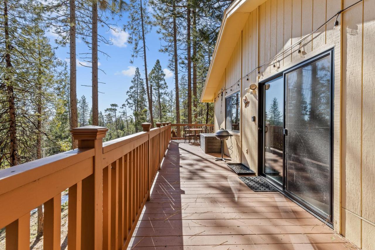 Big Trees, Little Cabin Arnold Exteriér fotografie